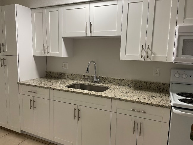 Photo - 1936 Wolford Rd