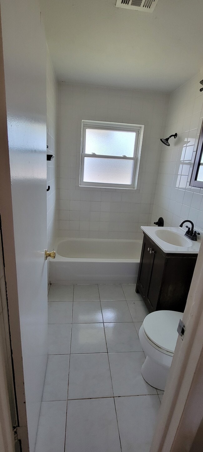 Photo - 3232 Del Rd