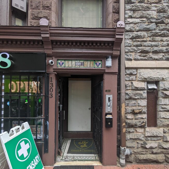 Photo - 1303 N Charles St Apartment Unit 4
