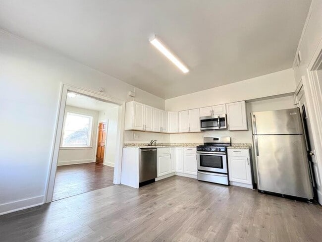 Photo - 7211 Richmond Pl Unit 1W