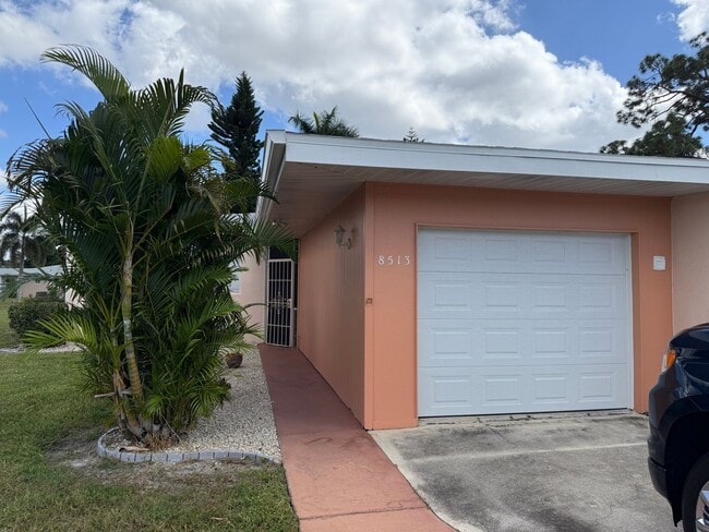 Photo - 8513 Dominican Ct