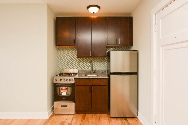 Photo - 4551 N Damen Ave Unidad 114