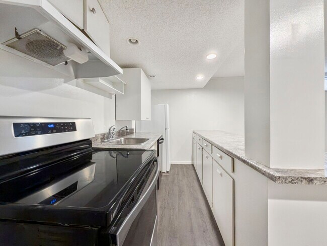 Photo - 63 Woodglen Close