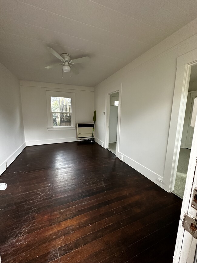 Photo - 115 Trinity St Unit 3