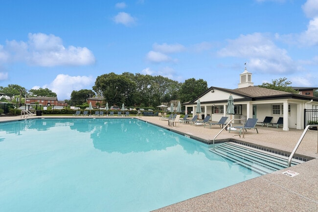 Building Photo - ReNew Waltham