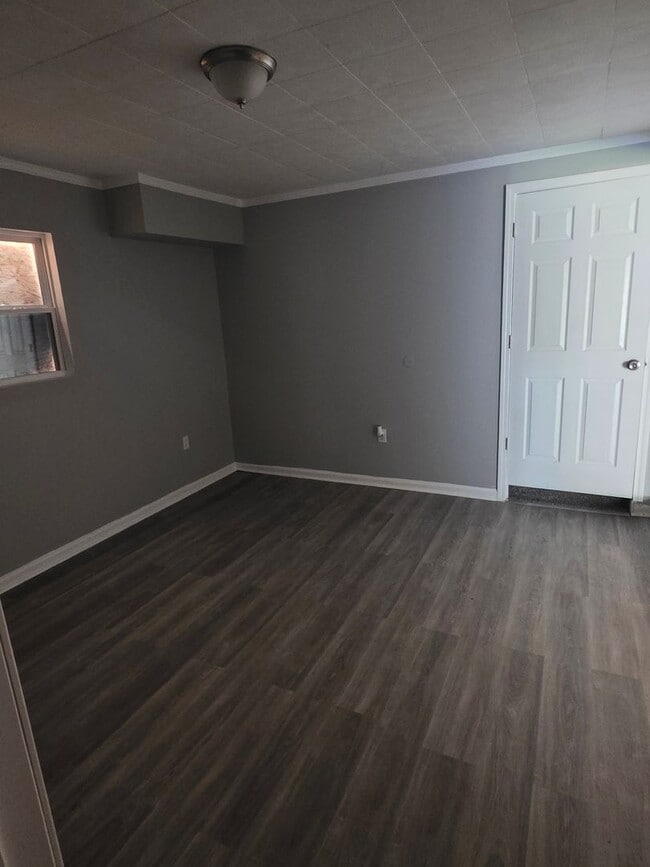 Photo - 1420 Williams St