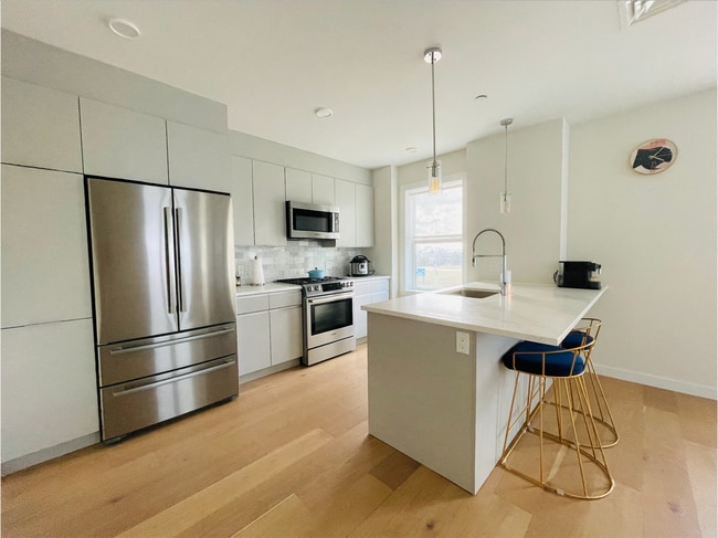 Photo - 16 Boardman St Unit 307