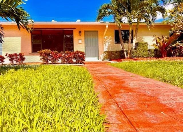 Building Photo - 10881 N Snapper Creek Dr