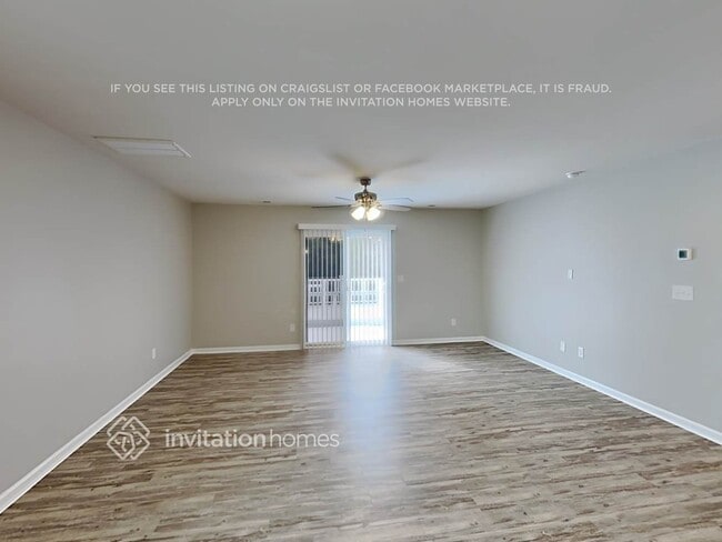 Photo - 160 Silver Oak Cir