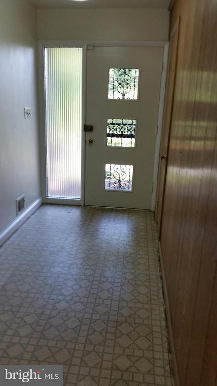 Photo - 5909 Lenox Rd