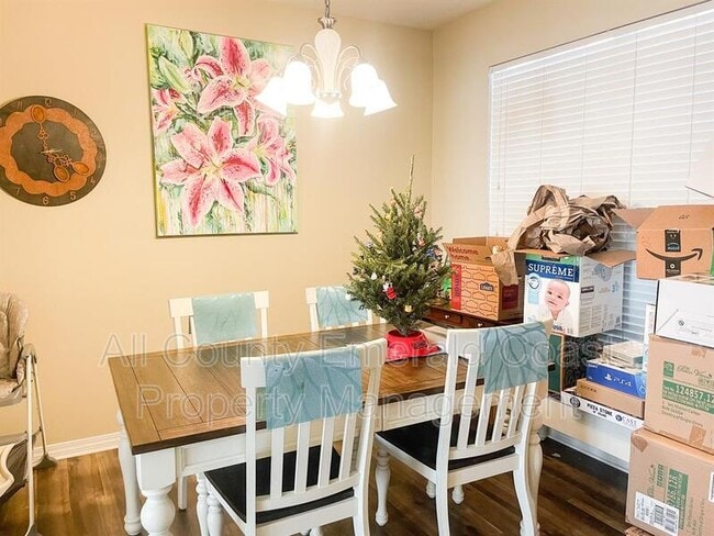 Photo - 304 Peoria Blvd