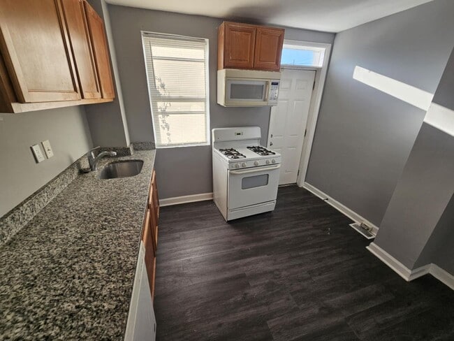 Photo - 3 Bedroom 2 bathroom Townhouse in Pigtown