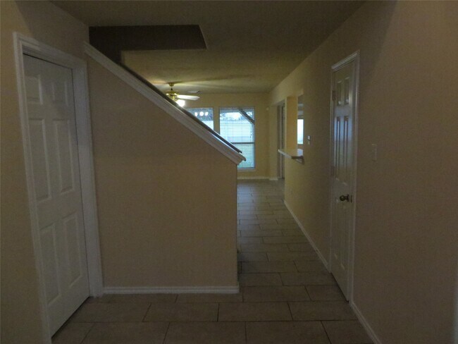 Photo - 15331 Ochre Leaf Trail