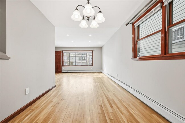 Photo - 358 Cator Ave Unit 1