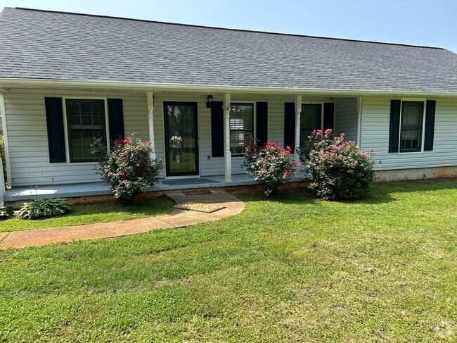 Building Photo - 2745 McDonough Rd Rental