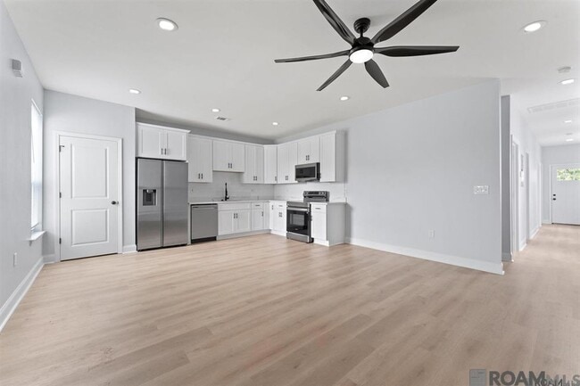 Photo - 1714 Tricou St