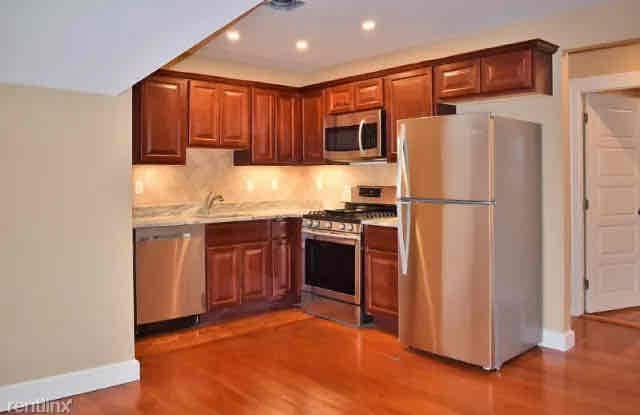 2 Barnes St Unit Third Floor