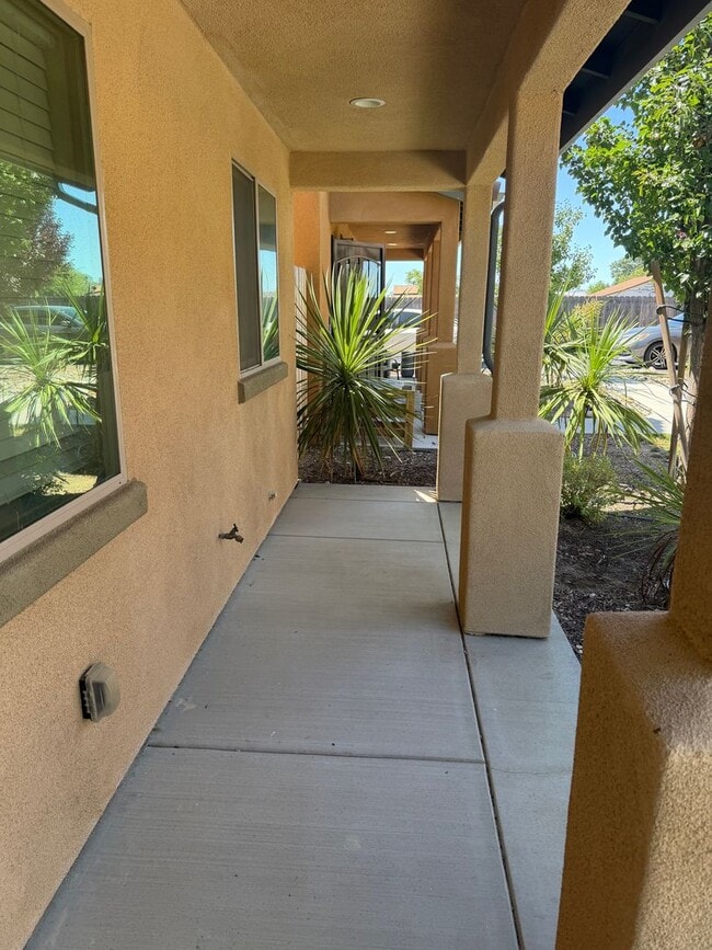 Photo - 1194 Velarde Cir