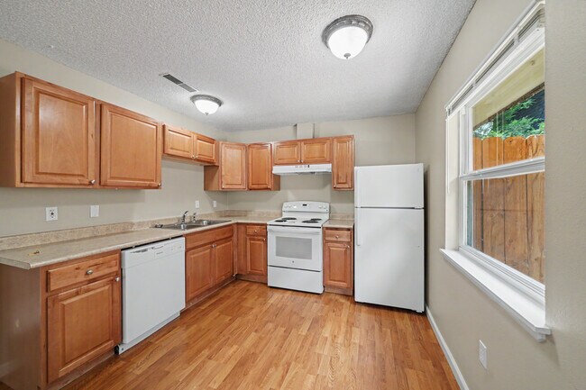 3280 Madison Ave Unit 2