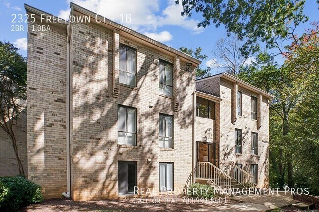 Photo - 2325 Freetown Ct Unit 1B