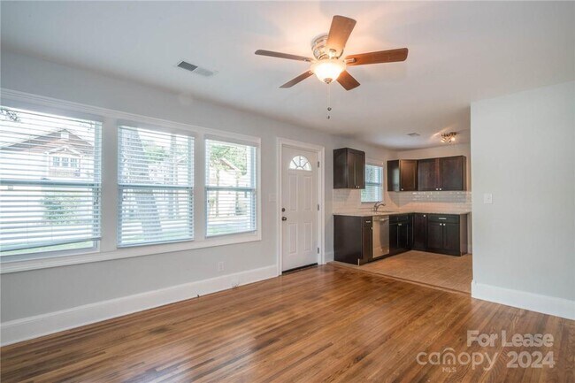 Photo - 1730 Matheson Ave