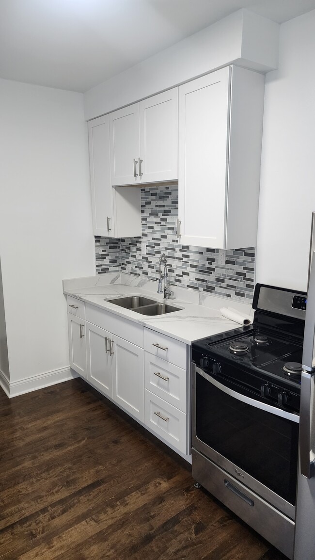 Photo - 5054 N Ridgeway Ave