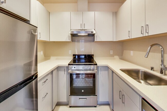 Photo - 1520 Gough St Unidad 102 Rental