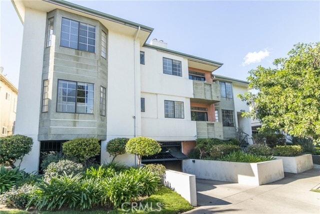 Photo - 4543 Willis Ave