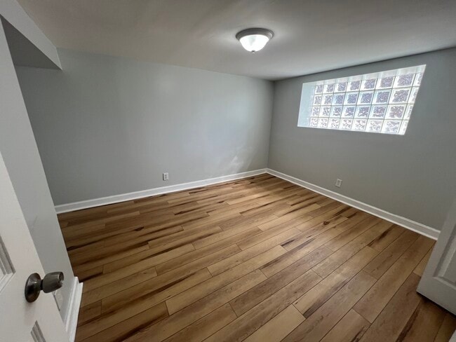 Photo - 8559 S Bennett Ave Unidad GARDEN