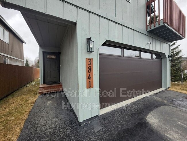 Building Photo - 3841 Sycamore Loop