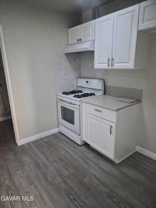 Photo - 38657 Ladelle Ave