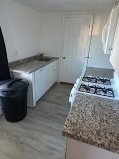 49 Central St Unit 1