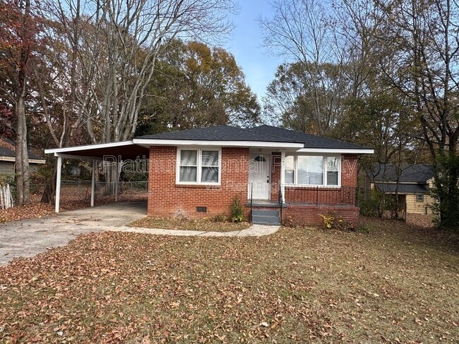 Building Photo - 97 Benson St