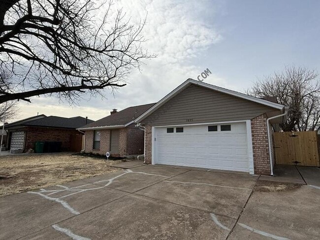 Photo - 9805 Blue Bonnet Dr