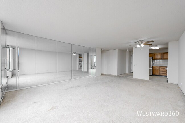 Photo - 901 S Plymouth Ct Unit 1701