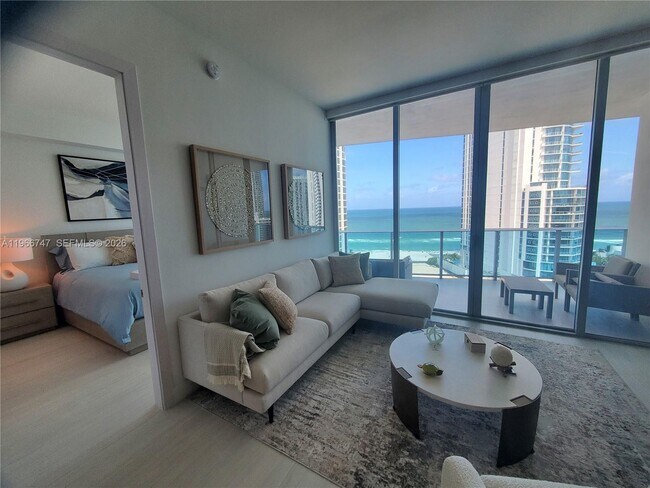 Photo - 17550 Collins Ave Unit 1402