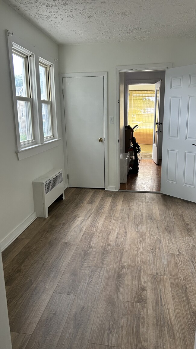 3 Osborne Rd Unit 1