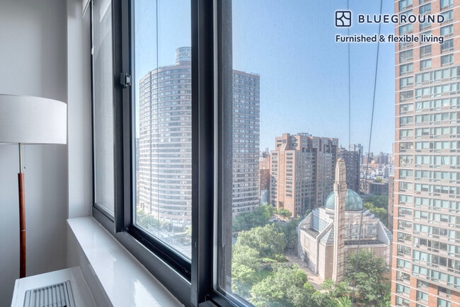 Photo - 215 E 95th St Unit FL15-ID1161