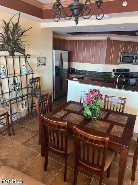 2743 First St Unit 804