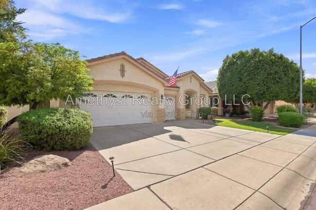 Building Photo - 7027 W Potter Dr