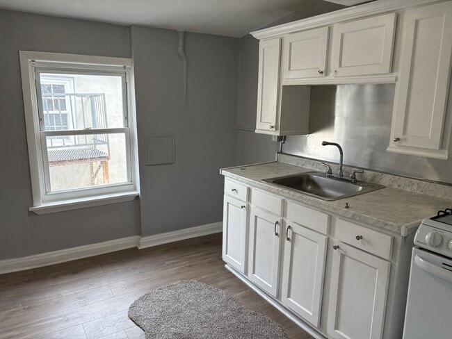 Photo - 203 N Carey St Unit 203 N Carey -  3