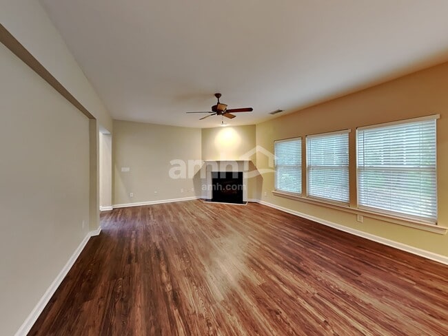 Photo - 7860 Keepsake Ln