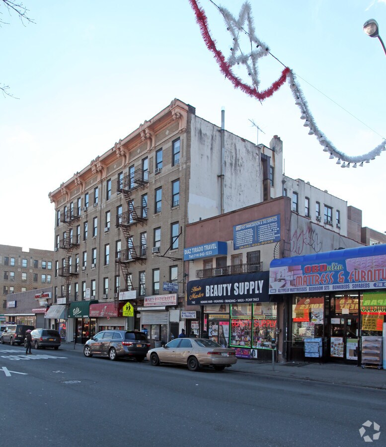 744-748 E Tremont Ave - 744-748 E Tremont Ave