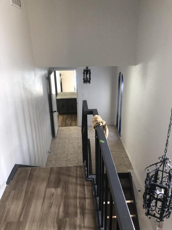 Photo - 6112 S Lakewood Ave