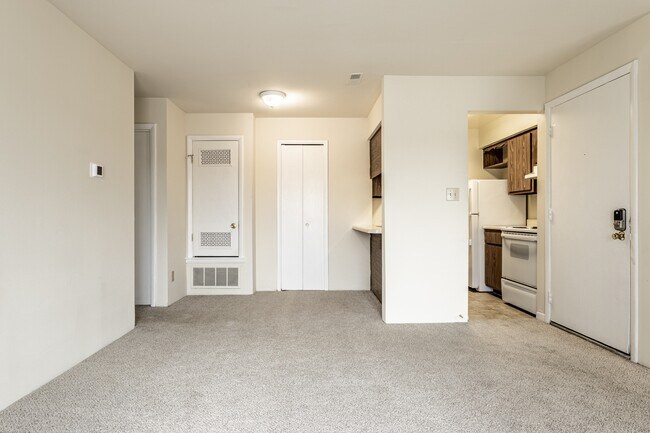 Scarborough Lake Apartments