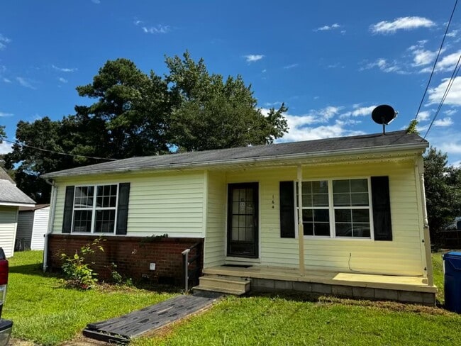2 Bedroom House for Rent in Virginia Beach - 2 Bedroom House for Rent in Virginia Beach