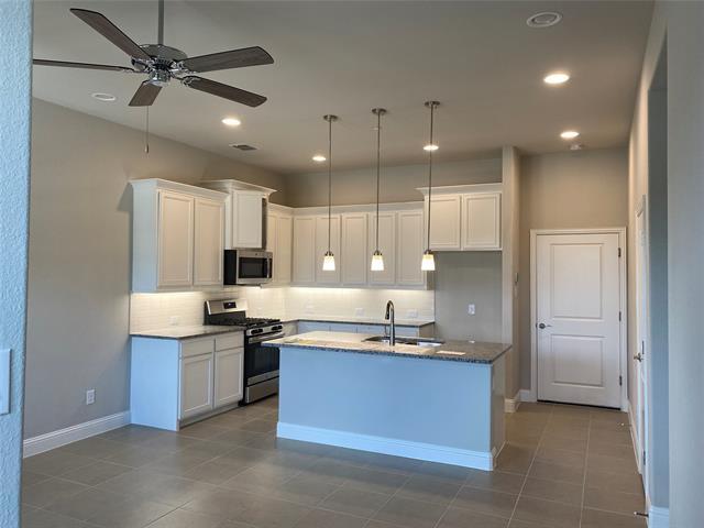 Photo - 1229 Creekbank Dr