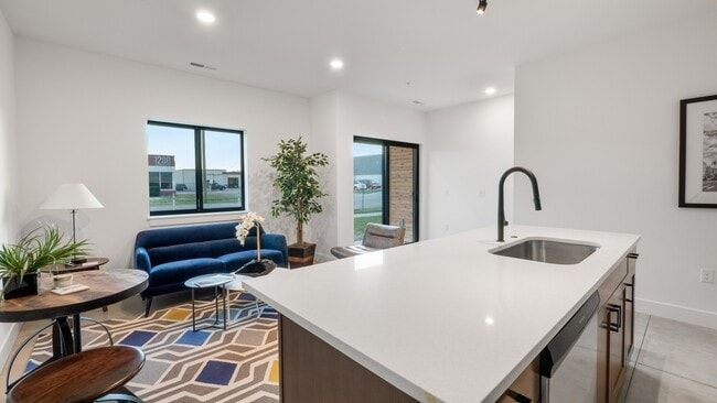 Photo - Woodward Heights Apartments