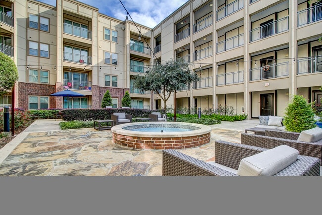 Photo - HiLine Heights