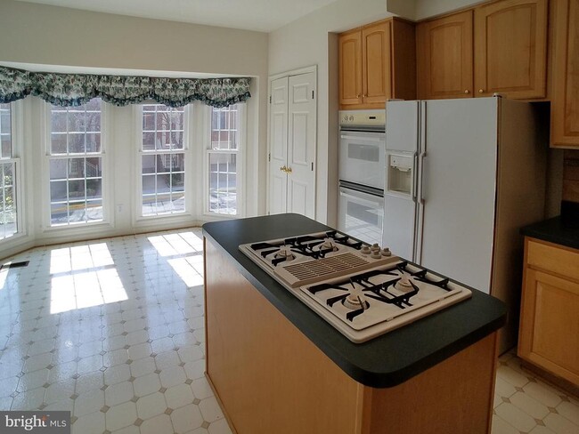 Photo - 1781 Dawson St
